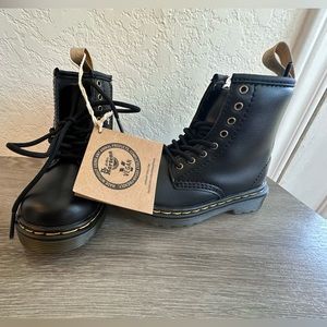 Doc Martens toddler vegan leather boots NWT